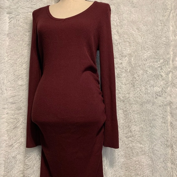 🆕Derek 𝐇𝐞𝐚𝐫𝐭 Rib LongSleeve Maternity Dress - Picture 12 of 16